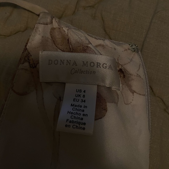 Beautiful floral maxi gown - Picture 5 of 5